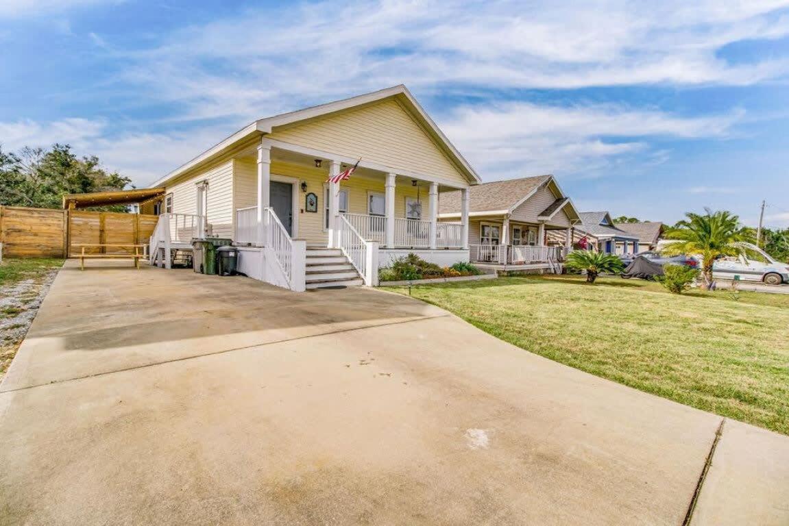 Cam'S Coastal Cottage- Nas Pensacola, Close To Beach Екстериор снимка