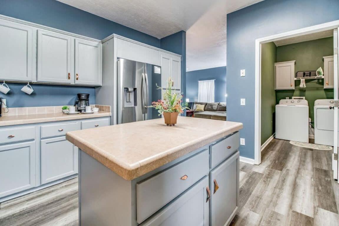 Cam'S Coastal Cottage- Nas Pensacola, Close To Beach Екстериор снимка