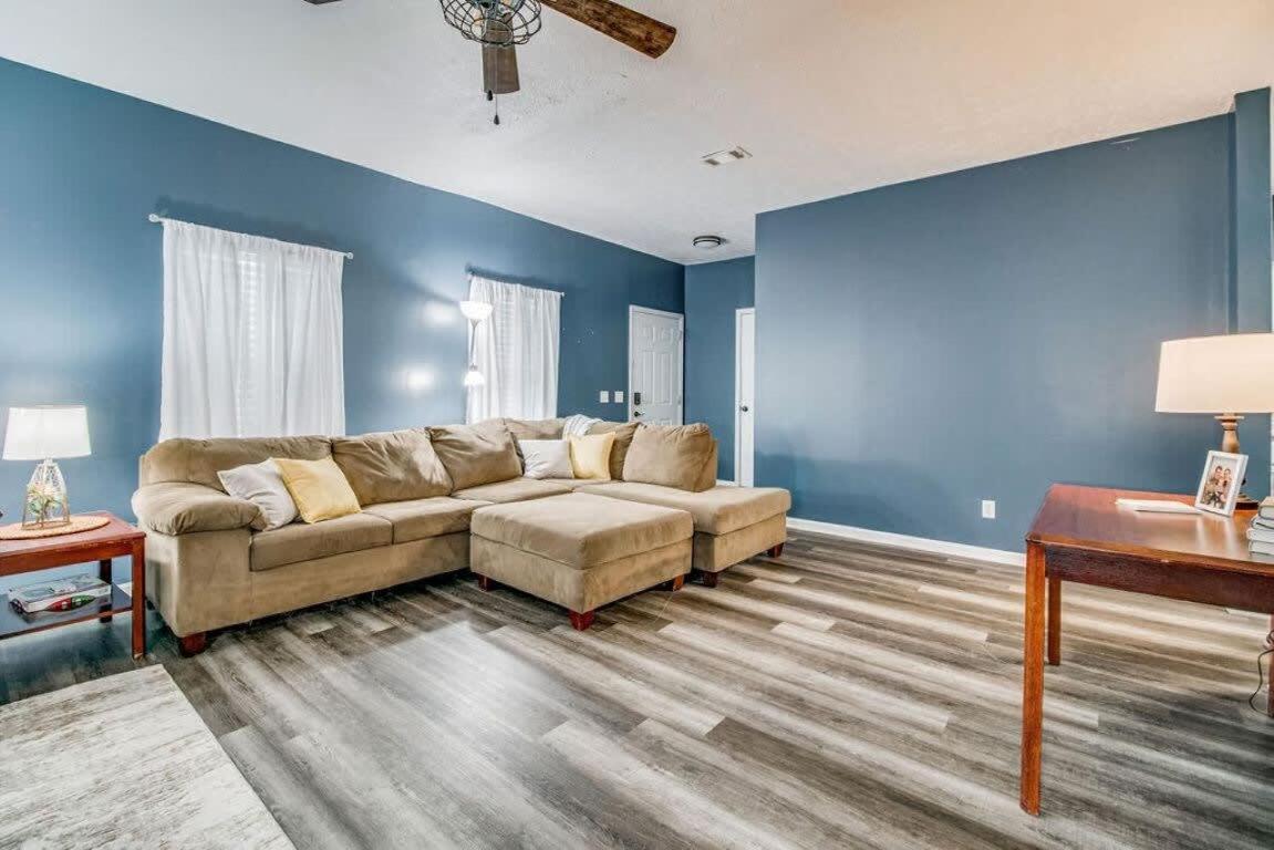 Cam'S Coastal Cottage- Nas Pensacola, Close To Beach Екстериор снимка