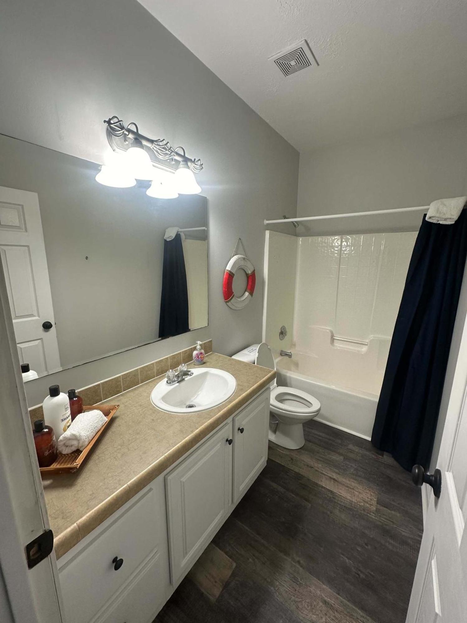 Cam'S Coastal Cottage- Nas Pensacola, Close To Beach Екстериор снимка